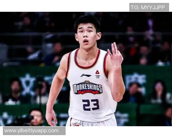 林葳校友实力强大包括鸭王狄龙及WNBA同年状元榜眼 林葳校友实力强大包括鸭王狄龙及WNBA同年状元榜眼